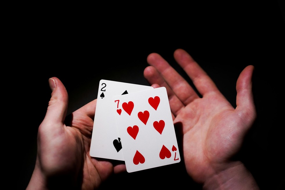 Complete Guide to Golden Crown Casino